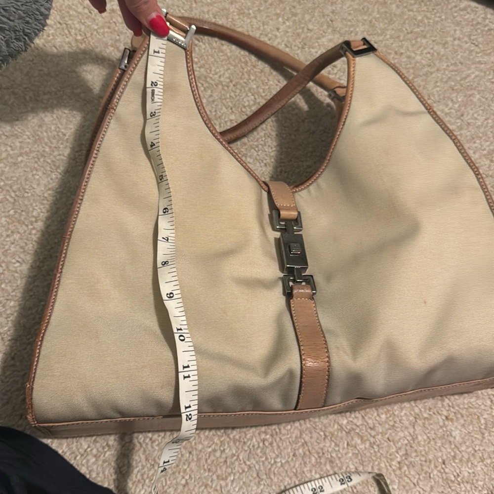 Gucci Vintage Jackie Bardot Hobo – Beige Canvas & Leather Trim - Picture 11 of 16